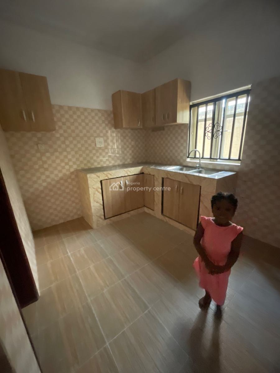 Brandnew Premium Looking 3 Bed Upstairs  and Downstairs, Abraham Adesanya Axis, Ajah, Lagos, House for Rent