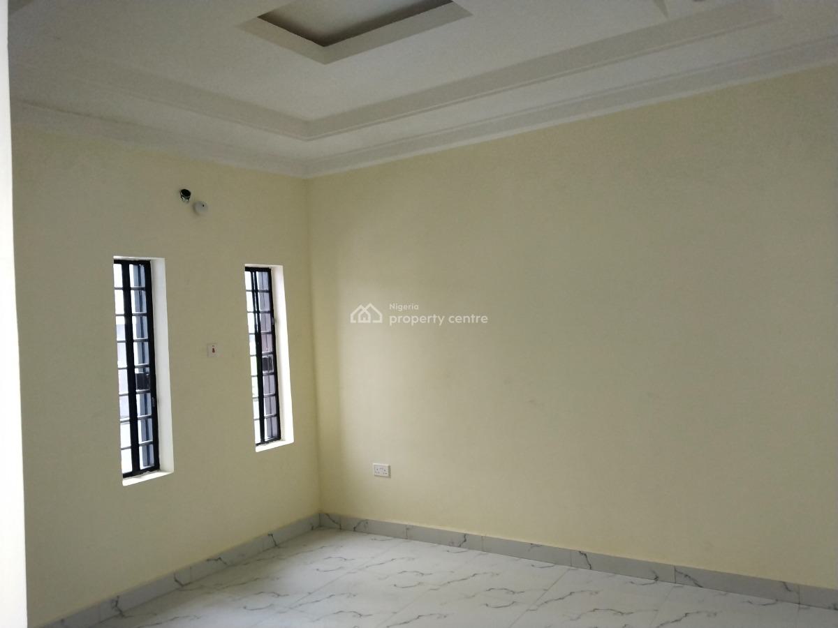 Brand New 7 Rooms En-suite Office Complex, Emmanuel Road Off Peter Odili Road, Trans Amadi, Port Harcourt, Rivers, Office Space for Rent