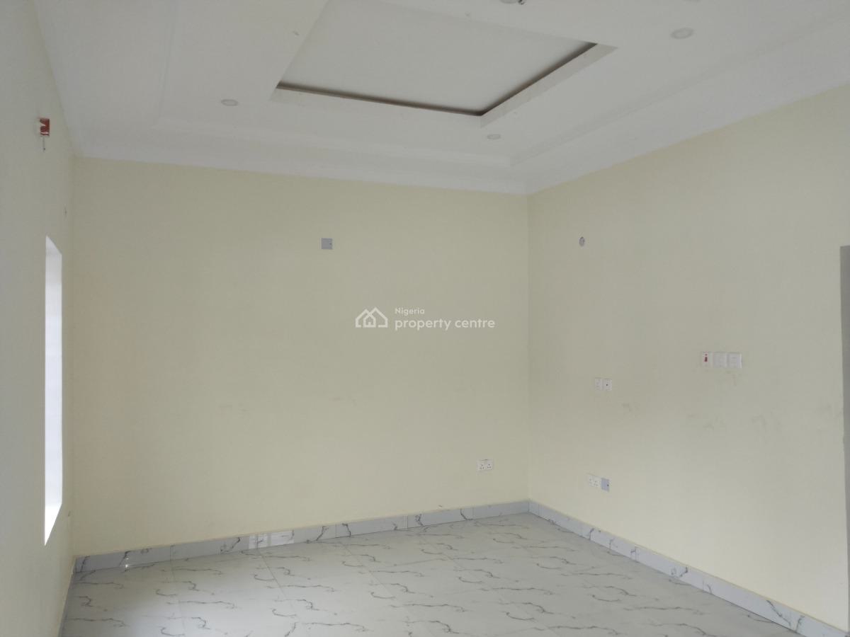 Brand New 7 Rooms En-suite Office Complex, Emmanuel Road Off Peter Odili Road, Trans Amadi, Port Harcourt, Rivers, Office Space for Rent