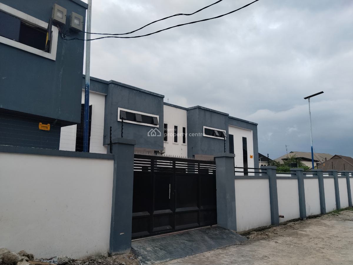Brand New 7 Rooms En-suite Office Complex, Emmanuel Road Off Peter Odili Road, Trans Amadi, Port Harcourt, Rivers, Office Space for Rent
