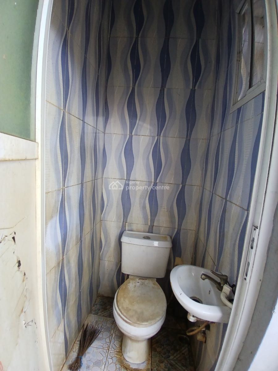 Well Maintained 2 Bedroom Flat Downstairs, Alasia Or Via Okera Nla, Ajah, Lagos, Flat / Apartment for Rent