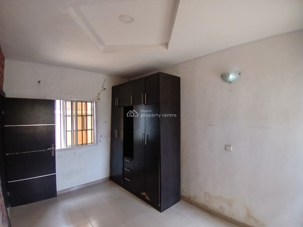 Well Maintained 2 Bedroom Flat Downstairs, Alasia Or Via Okera Nla, Ajah, Lagos, Flat / Apartment for Rent