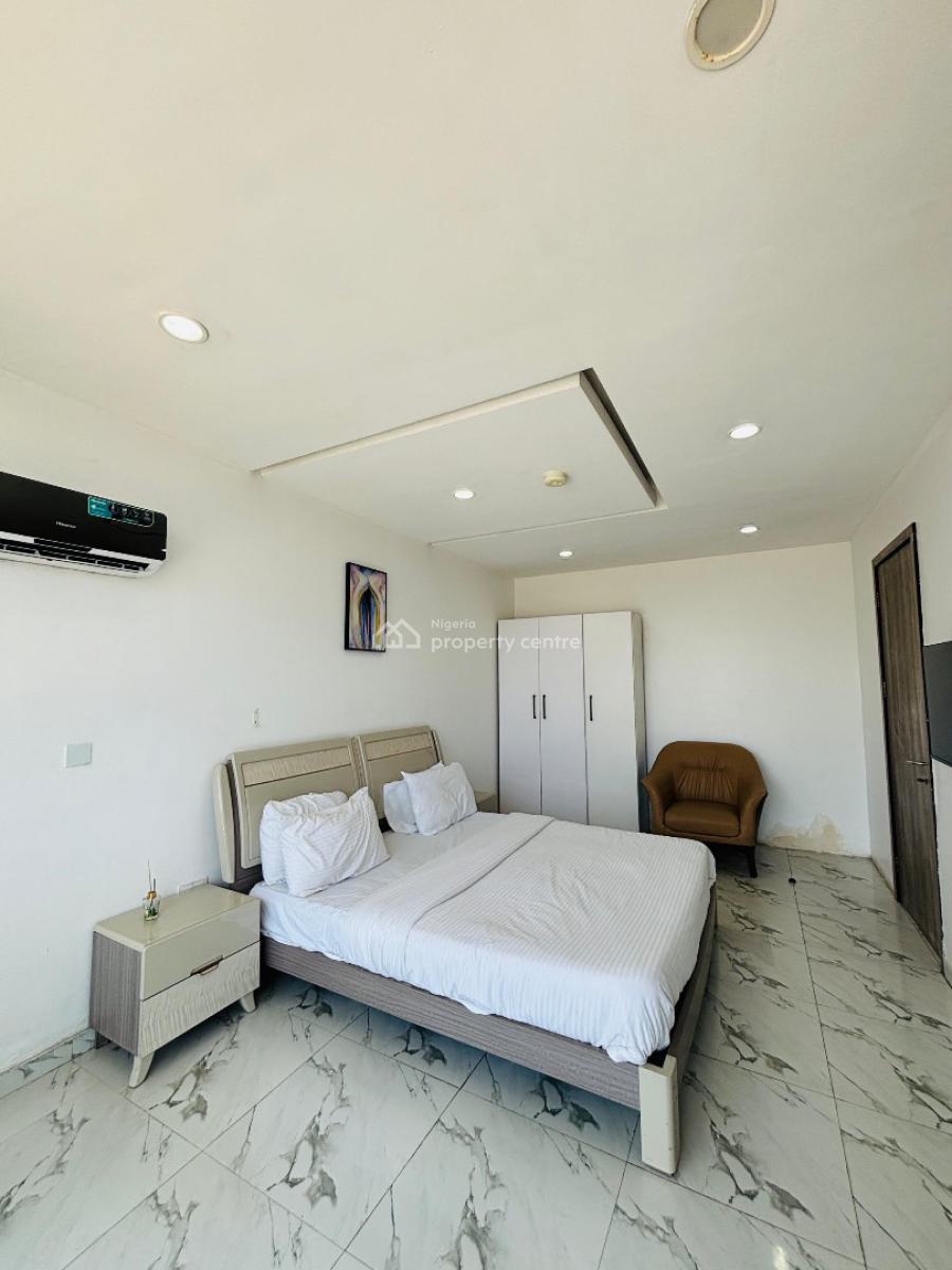 1bedroom Apartment, Available From Today . Book Now Before Its Taken, Lekki Phase 1, Lekki, Lagos, Flat / Apartment Short Let