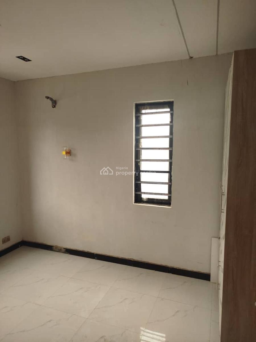 4 Bedroom Semi-detached Duplex with Bq, All Room En Suite, Estate Opposite Omole Phase 1, Lagos State., Omole Phase 1, Ikeja, Lagos, Semi-detached Duplex for Sale