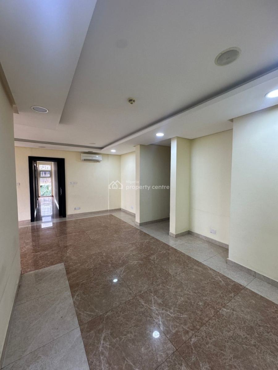 Well Maintained 3 Bedroom Apartment with Swimming Pool, Banana Island, Ikoyi, Lagos, Flat / Apartment for Rent