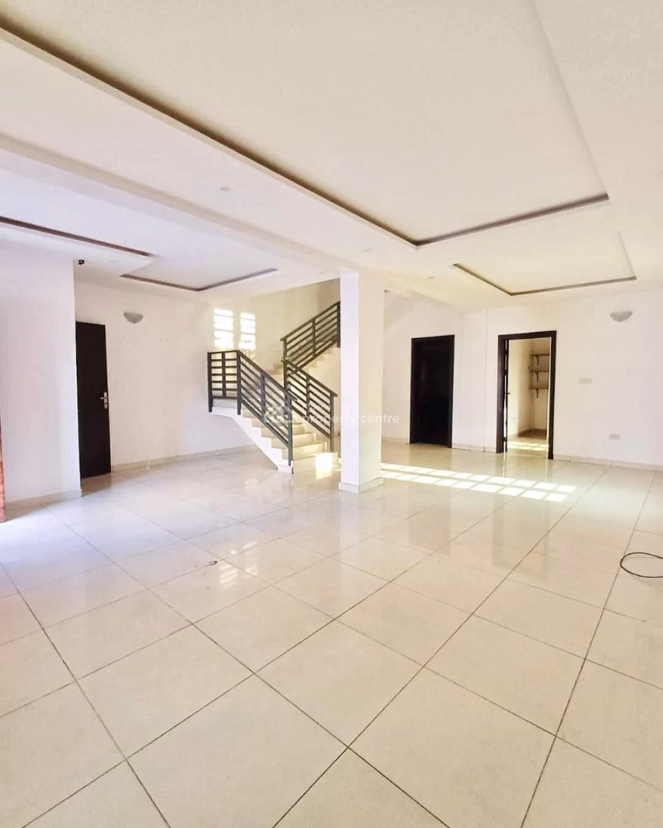 a Well Maintained 4-bedroom Maisonette, Lekki Phase 1, Lekki, Lagos, Terraced Duplex for Rent