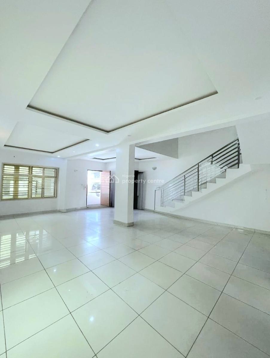 a Well Maintained 4 Bedroom Maisonette, Lekki Phase 1, Lekki, Lagos, House for Rent