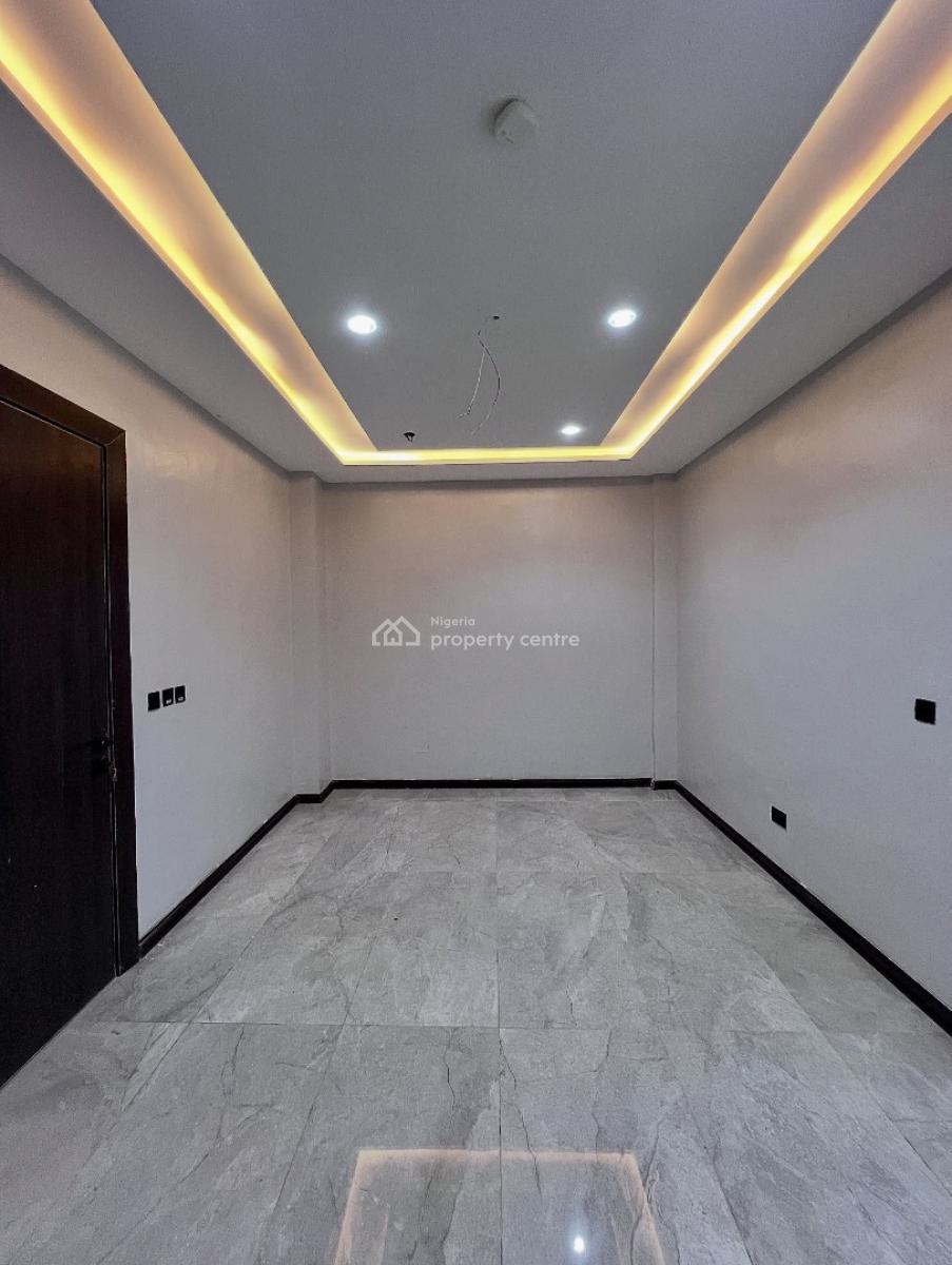 Fully Serviced 5 Bedroom Penthouse with Pool,elevator and Gym, Lekki Phase 1, Lekki Phase 1, Lekki, Lagos, Detached Duplex for Sale
