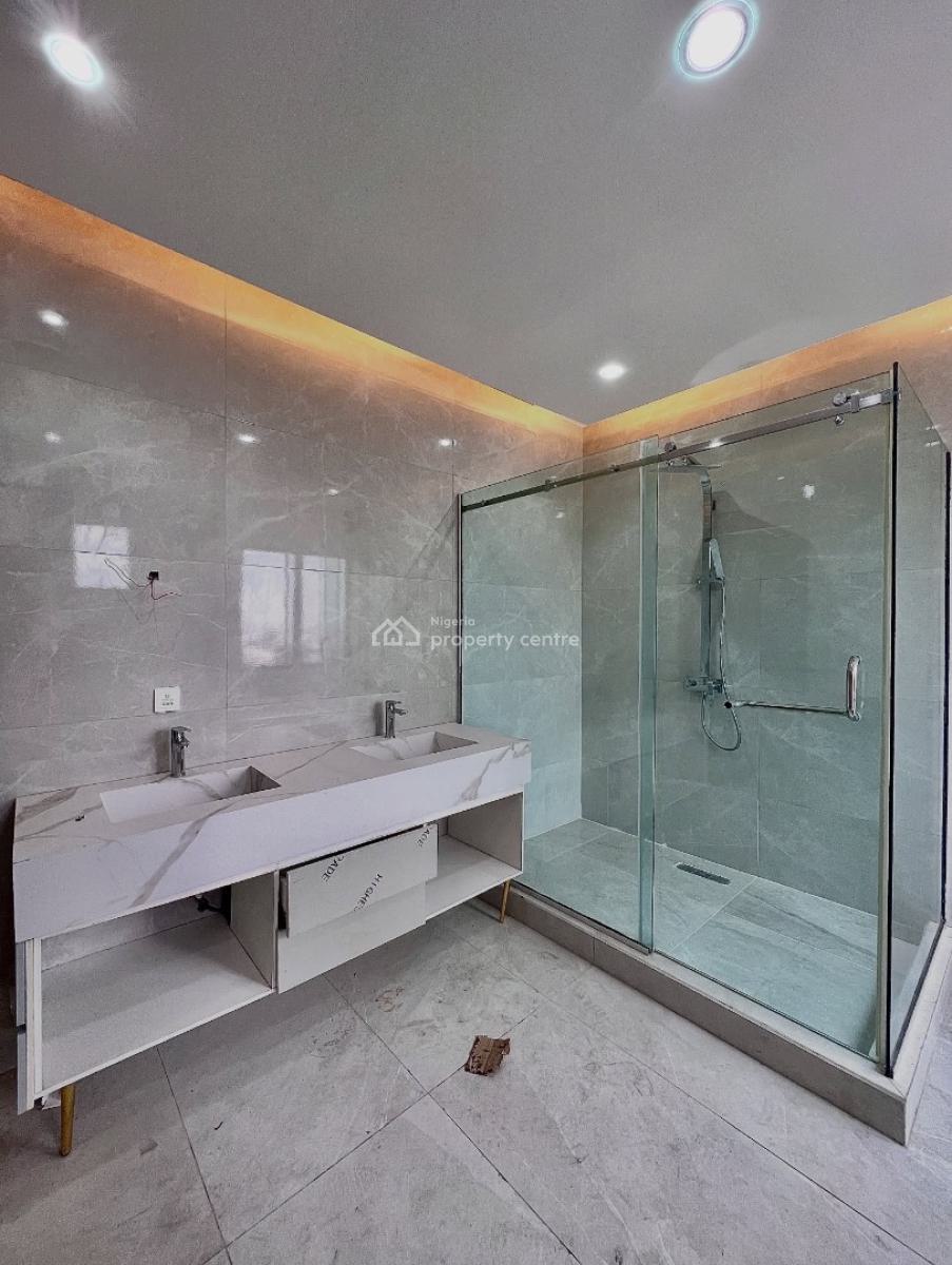 Fully Serviced 5 Bedroom Penthouse with Pool,elevator and Gym, Lekki Phase 1, Lekki Phase 1, Lekki, Lagos, Detached Duplex for Sale