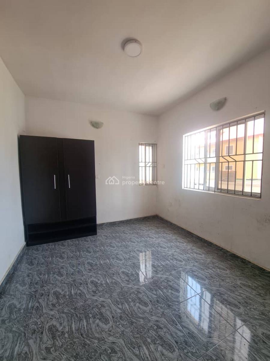 2 Bedroom Apartment, Orchid Road, Lekki Expressway, Lekki, Lagos, Flat / Apartment for Rent