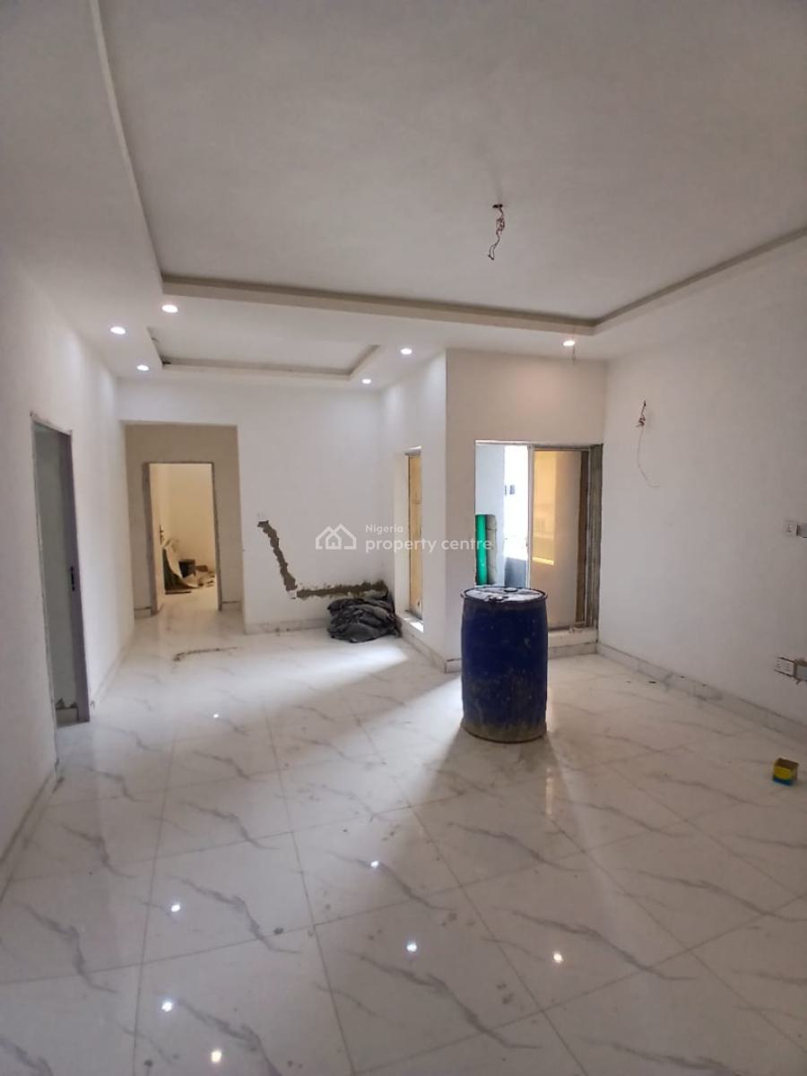 1 Bedroom Spacious Apartment Fully Serviced with 24hrs Light, Spg, Ologolo, Lekki, Lagos, Flat / Apartment for Rent