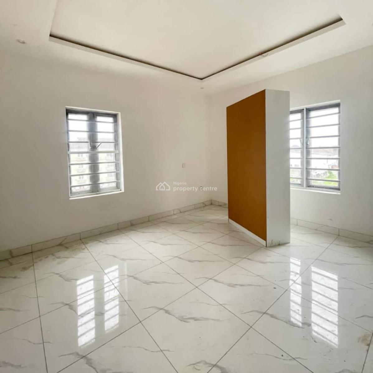 1 Bedroom Spacious Apartment Fully Serviced with 24hrs Light, Spg, Ologolo, Lekki, Lagos, Flat / Apartment for Rent