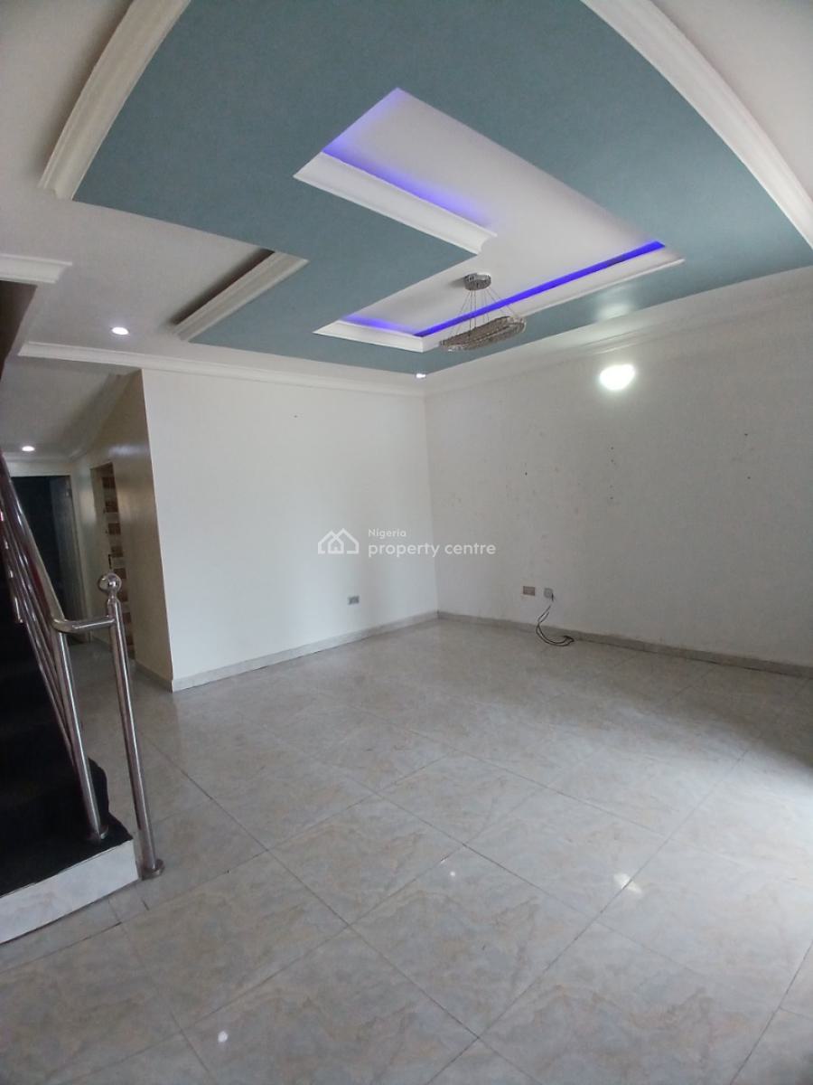 Under Renovation 2 Bedroom Terrace Duplex with 1room Bq, Naf Valley Estate, Asokoro District, Abuja, Terraced Duplex for Rent