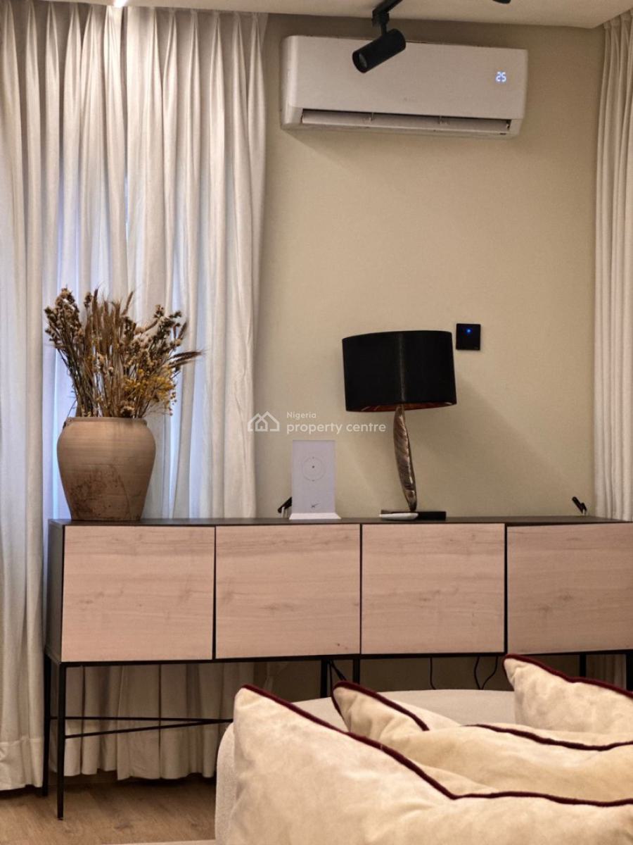 Luxury 2bedroom Apartment, Admiralty Way, Lekki Phase 1, Lekki, Lagos, Flat / Apartment Short Let