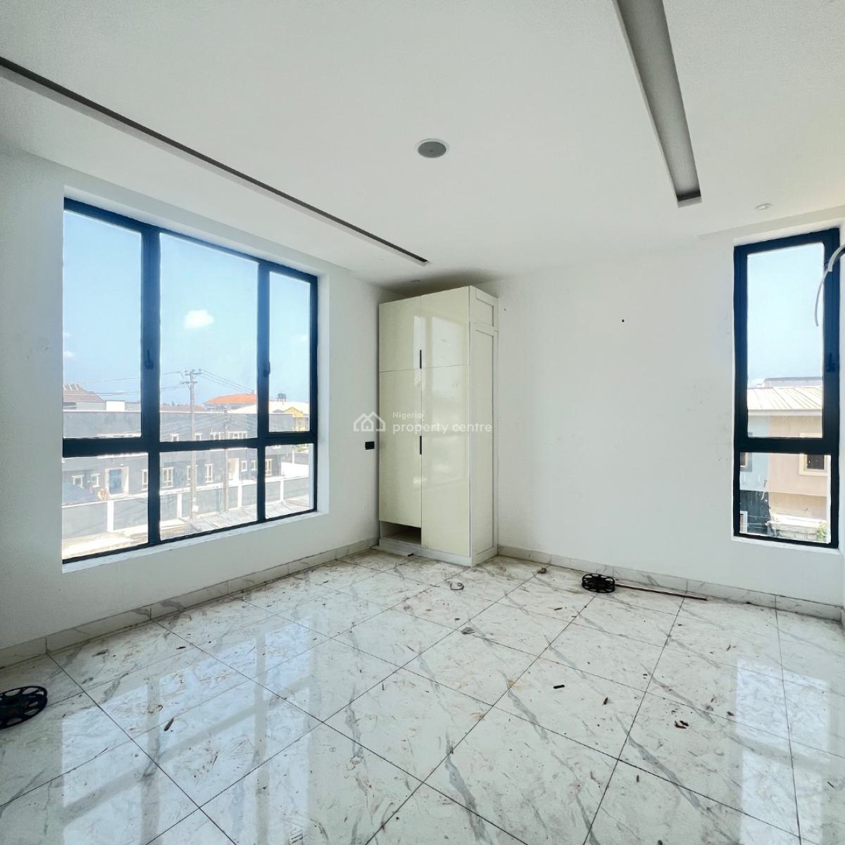2 Bed  140 Million, Ikota, Lekki, Lagos, Flat / Apartment for Sale