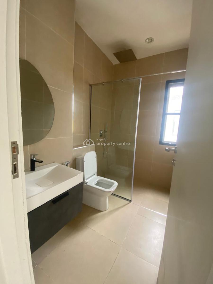 Luxury 3 Bedroom Apartment, Off Bisola Durosimi Etti, Lekki Phase 1, Lekki, Lagos, Flat / Apartment for Rent