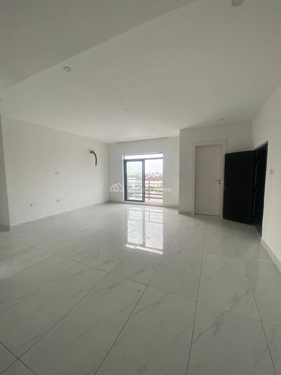 Luxury 3 Bedroom Apartment, Off Bisola Durosimi Etti, Lekki Phase 1, Lekki, Lagos, Flat / Apartment for Rent