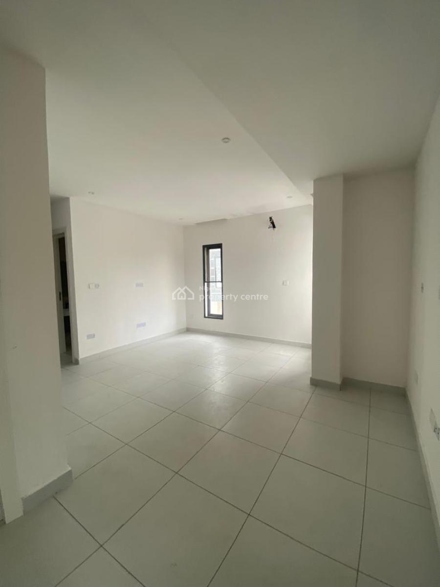 Luxury 3 Bedroom Apartment, Off Bisola Durosimi Etti, Lekki Phase 1, Lekki, Lagos, Flat / Apartment for Rent