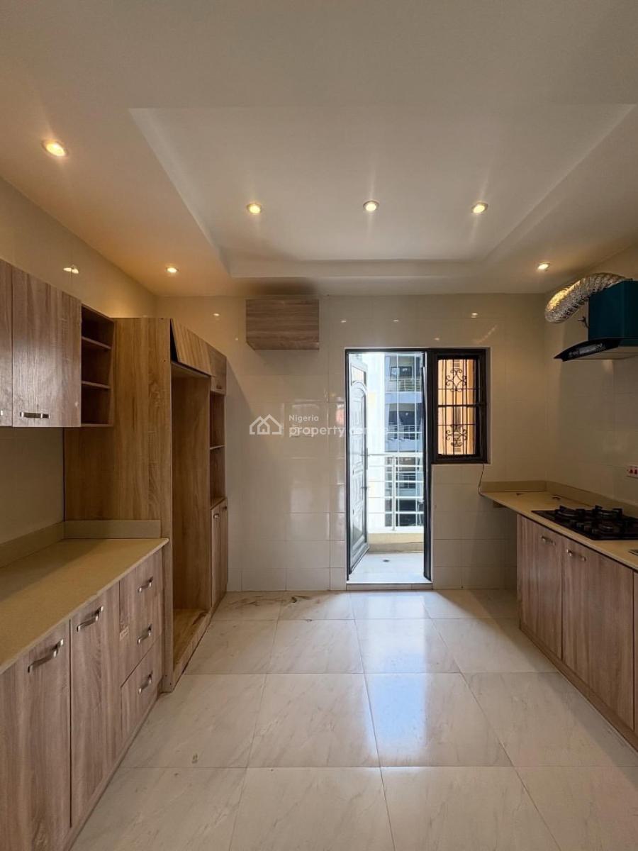 Beautifully Built 2 Bedroom Apartment with Pool & Gym, Ikate, Lekki, Lagos, Flat / Apartment for Rent
