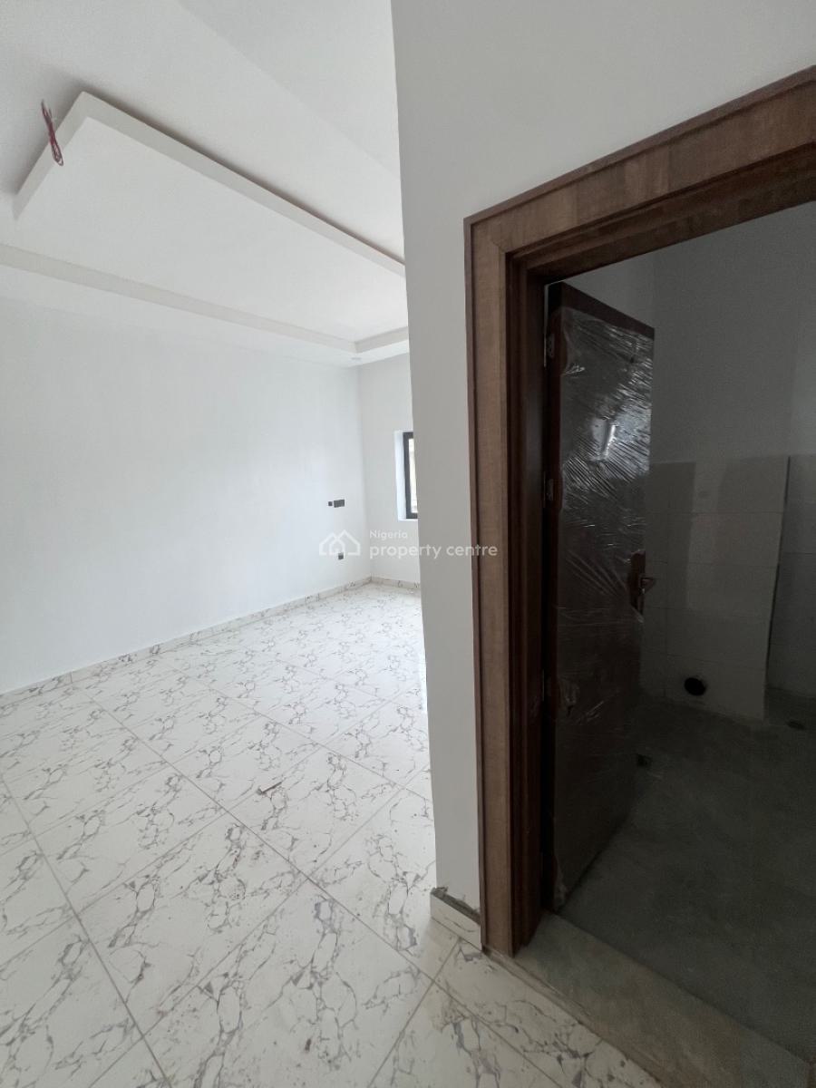 Brand New Clean3 Bedroom Flat, Ground & 2nd Floor, Tarred Rd, Jabi Main (tarred Rd), Jabi, Abuja, Block of Flats for Sale