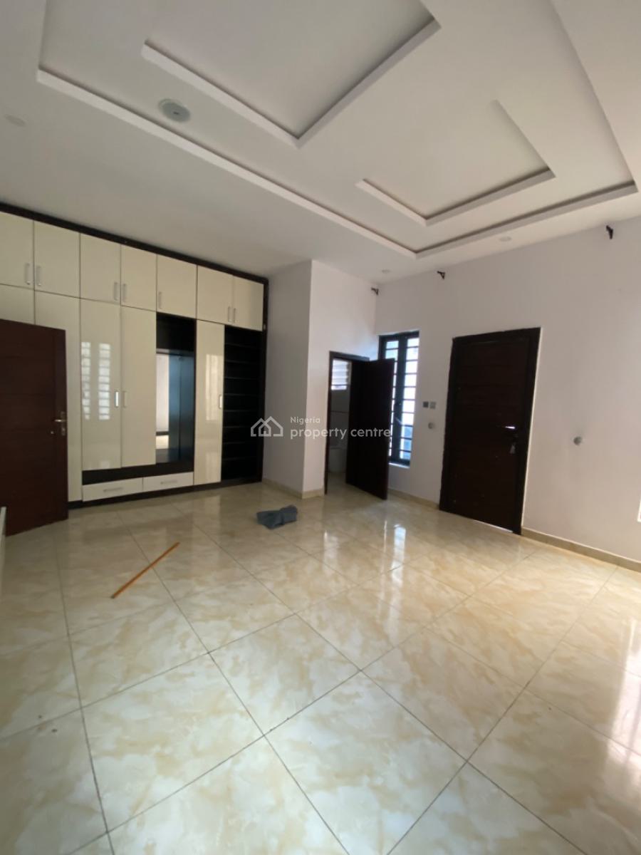 Spacious 4 Bedrooms Semi Detached Duplex, Ikota, Lekki, Lagos, Semi-detached Duplex for Rent