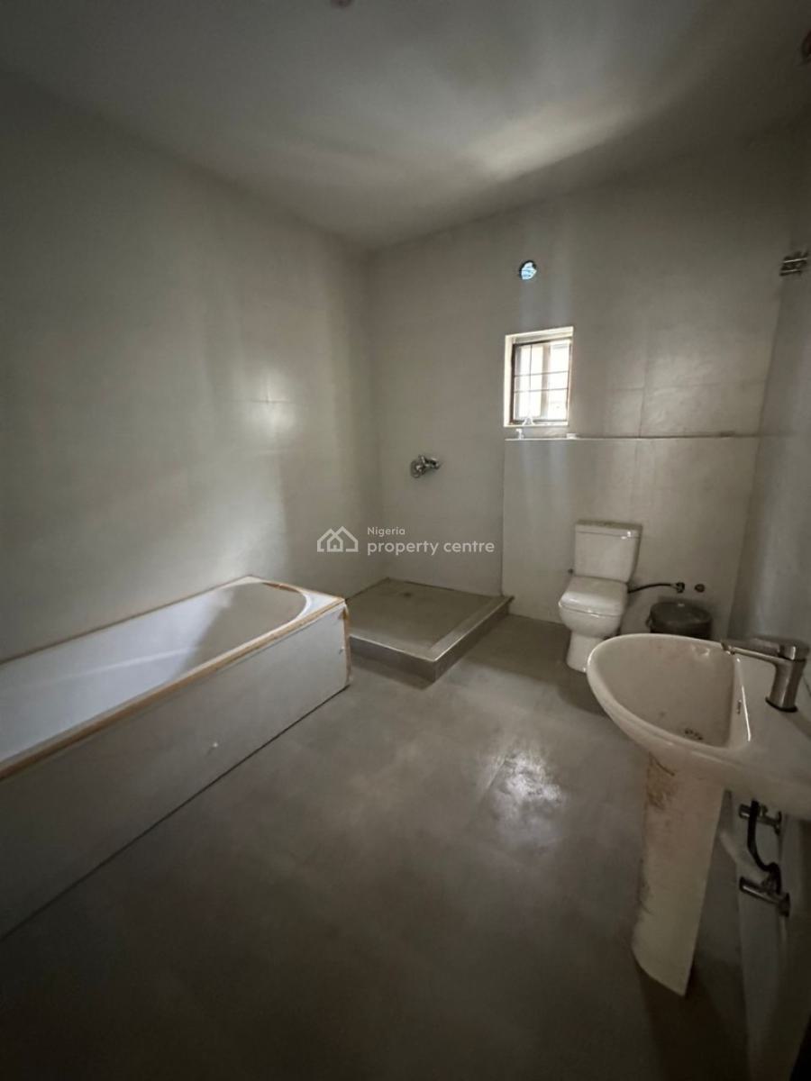 Massive 4-bedroom Terrace Duplex with Bq, Kukwaba, Abuja, Terraced Duplex for Sale