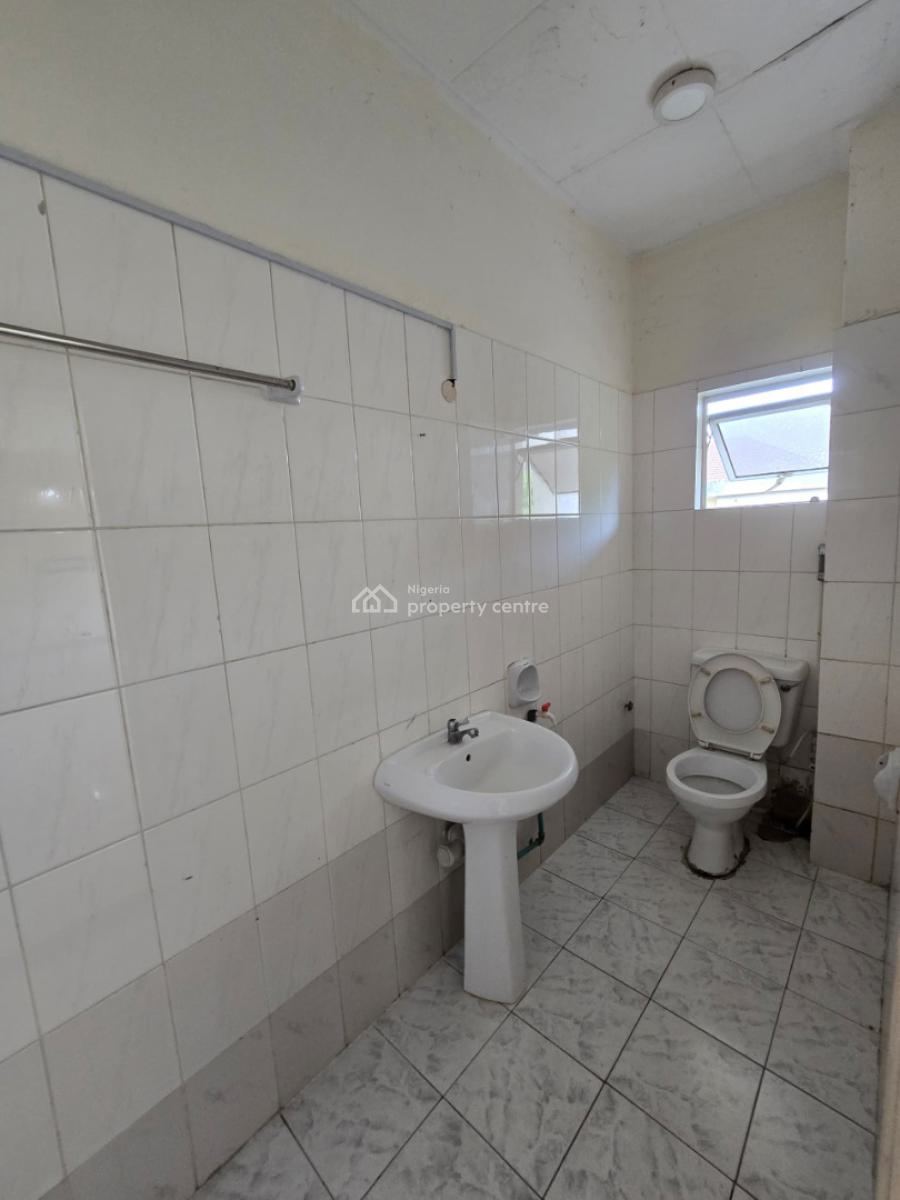 3 Bedrooms Apartment, Fara Park Estate, Sangotedo, Ajah, Lagos, Flat / Apartment for Sale
