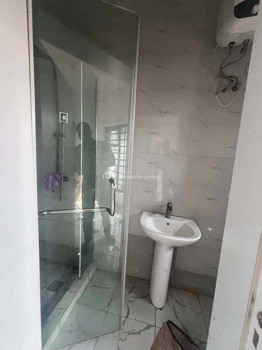 Fully Service 2 Bedroom Flat Apartment Now Available, Second Toll Gate, Lekki, Lagos, Flat / Apartment for Rent