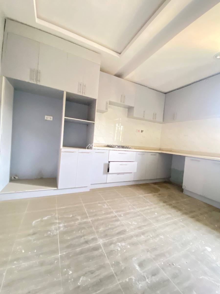 2 Bedroom Apartment, Lekki Scheme 2, Ogombo, Ajah, Lagos, Flat / Apartment for Rent