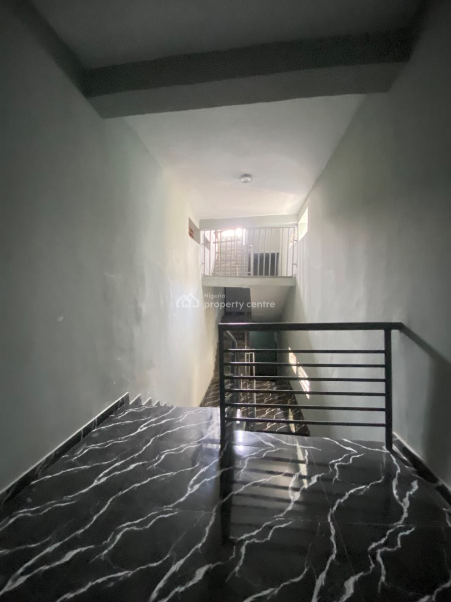 2 Bedroom Apartment, Lekki Scheme 2, Ogombo, Ajah, Lagos, Flat / Apartment for Rent