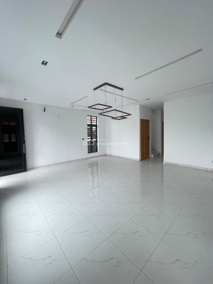 Spacious 5 Bedroom Detached House, Lekki, Lagos, Detached Duplex for Sale