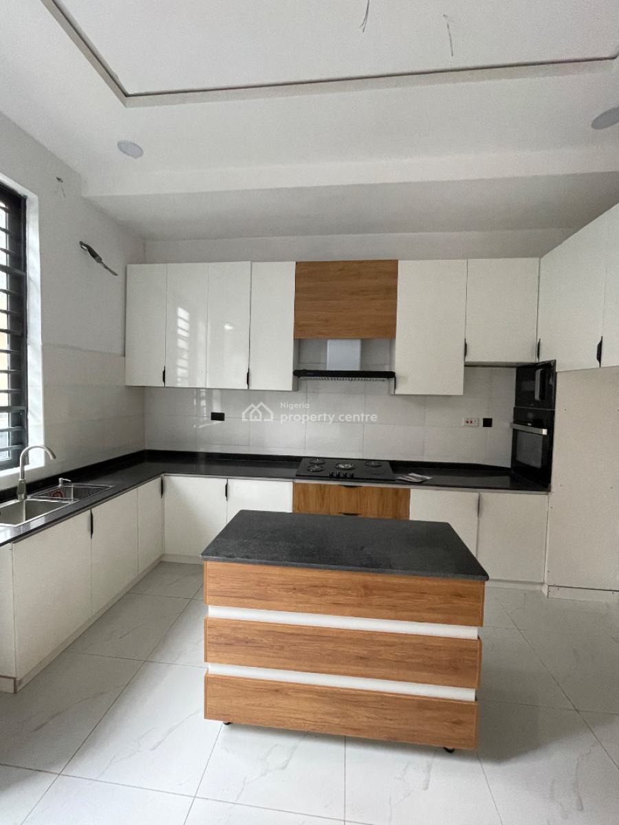 Spacious 5 Bedroom Detached House, Lekki, Lagos, Detached Duplex for Sale
