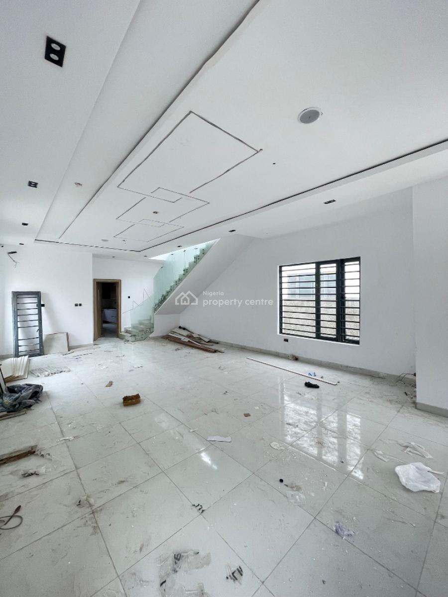Very Spacious 5 Bedroom Duplex + Pool, Lekki, Lagos, Detached Duplex for Sale