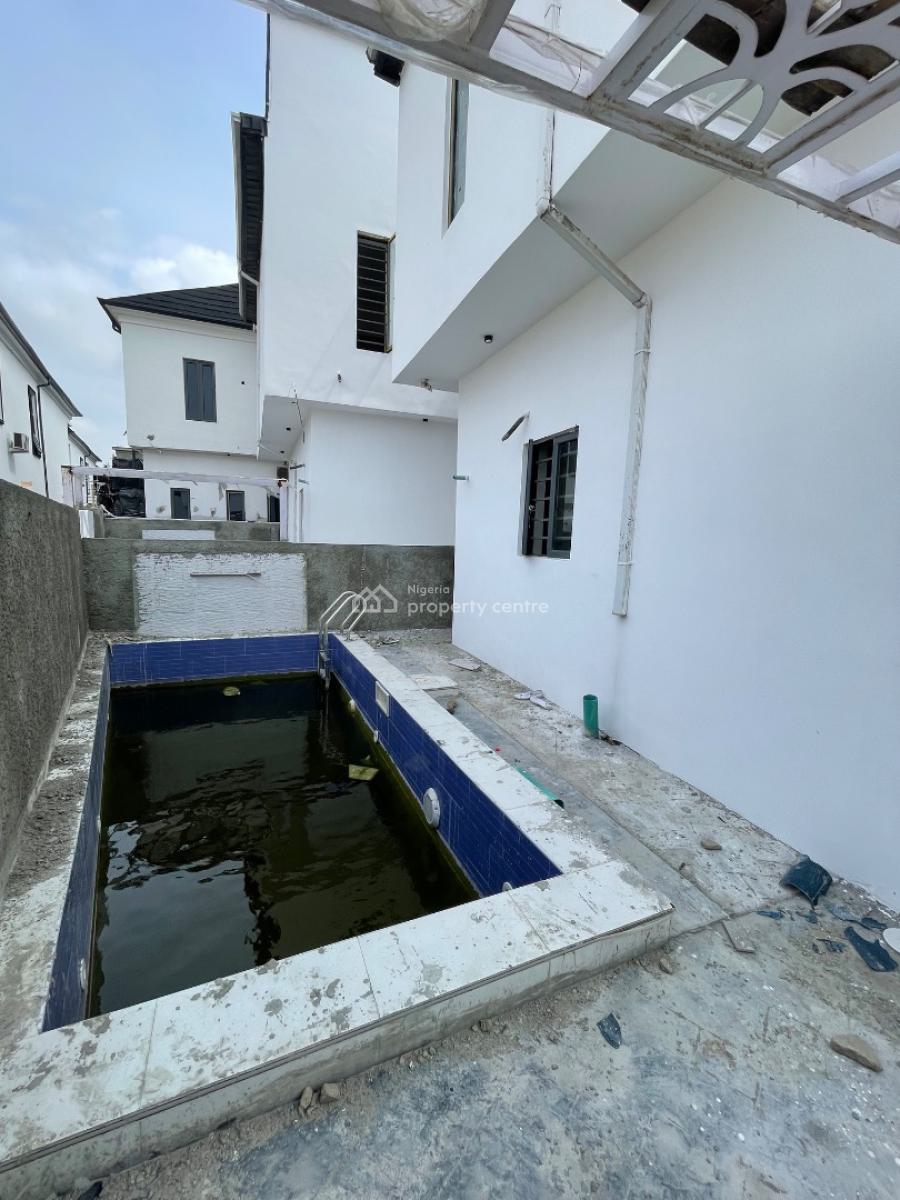Very Spacious 5 Bedroom Duplex + Pool, Lekki, Lagos, Detached Duplex for Sale