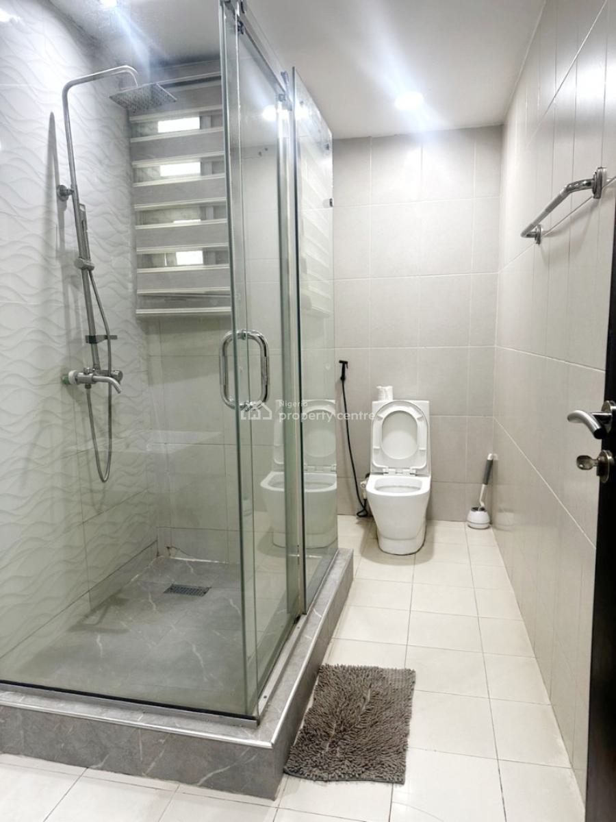 a Well Maintained Spacious Furnished 2 Bedroom Flat, Gra Phase 2, Magodo, Lagos, Flat / Apartment for Rent