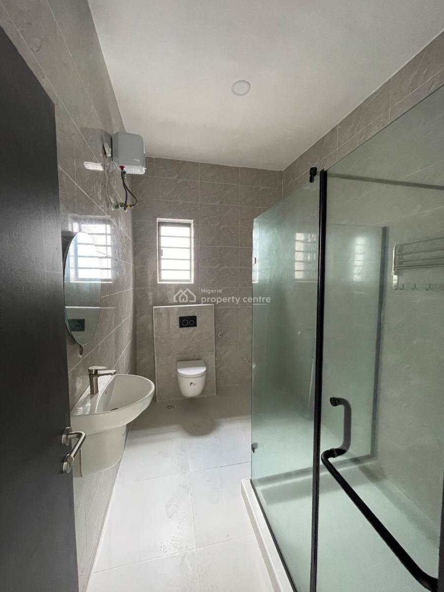 4 Bedrooms Semi Detached House, Lekki, Lagos, Semi-detached Duplex for Sale