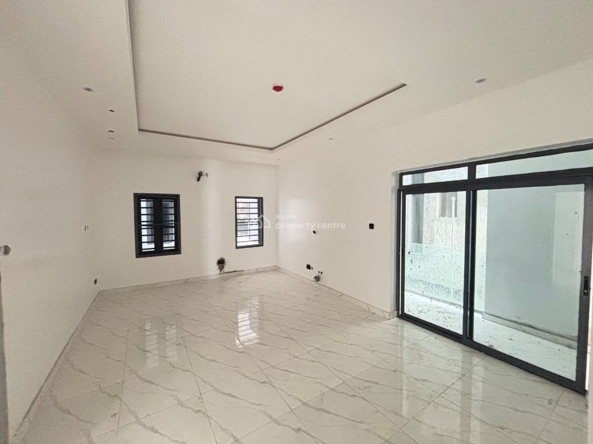 Modern 3 Bedroom Apartment, Off Freedom Way, Lekki Phase 1, Lekki, Lagos, Flat / Apartment for Sale