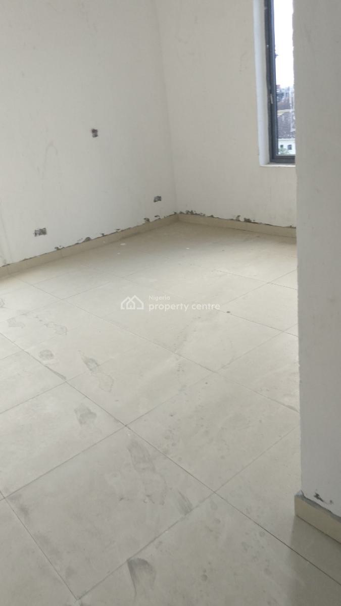 4 Bedroom Penthouse, Lekki Phase 1, Lekki, Lagos, Flat / Apartment for Sale