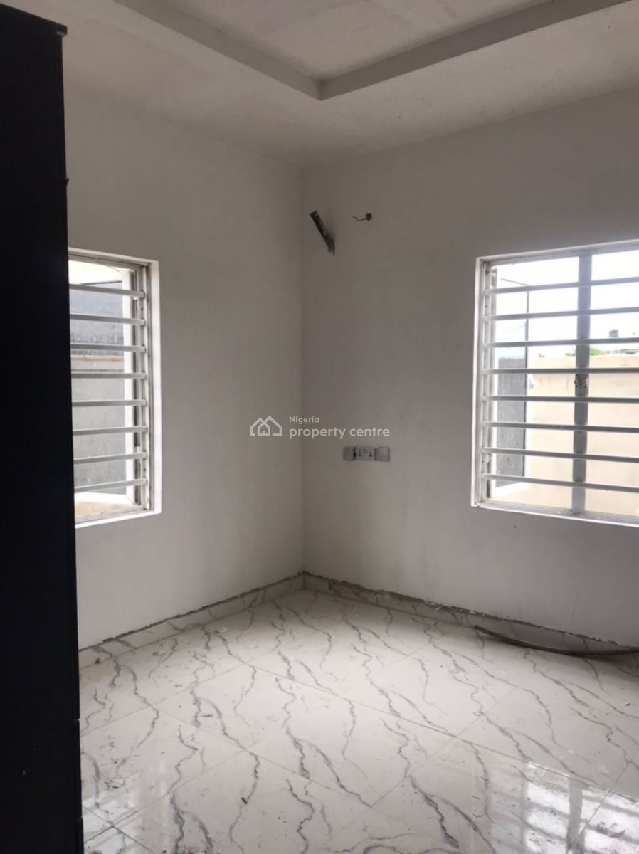Newly and Luxury Built: Up and Down, Ogunfayo Area, Awoyaya, Ibeju Lekki, Lagos, Flat / Apartment for Rent