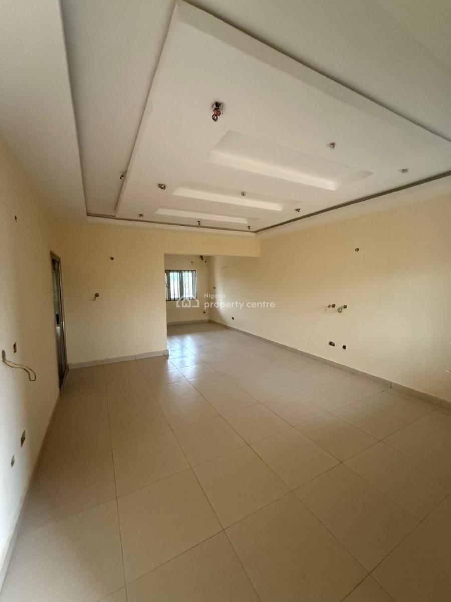 Tastefully Finished Spacious Standard 3 Bedroom Apartment  Jahi Distri, Jahi By Aduvie School, Jahi, Abuja, Flat / Apartment for Sale