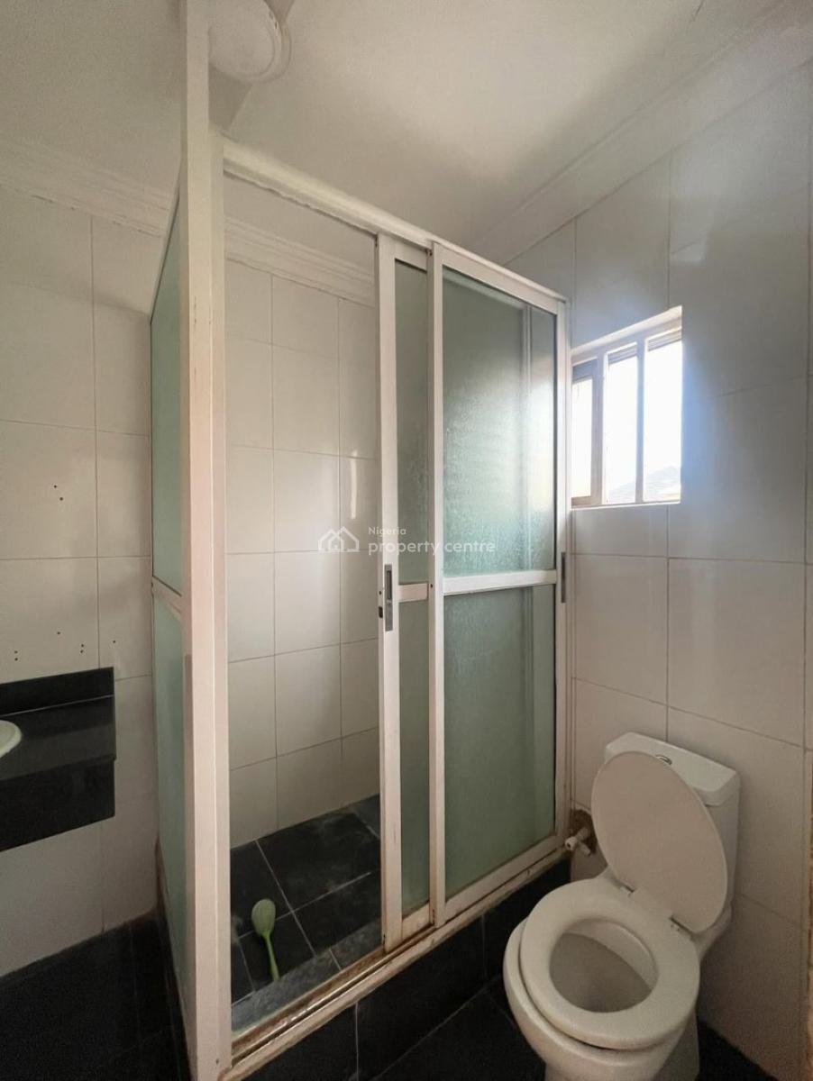 Well Maintained Spacious 4 Bedroom Duplex with Bq, Lekki Phase 1, Lekki, Lagos, Semi-detached Duplex for Rent