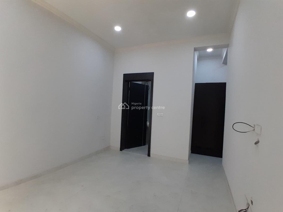 2 Bedroom Flat, Ilasan Road New, Ikate, Lekki, Lagos, Flat / Apartment for Sale