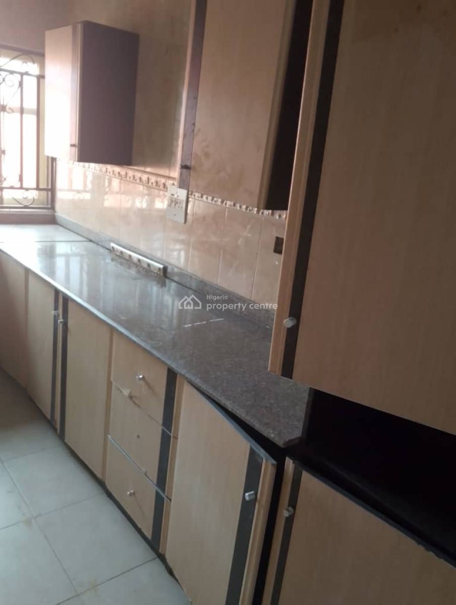 Lovely 3 Bedroom Apartment, Thomas Estate, Ajah Lekki Lagos, Ajah, Lagos, Flat / Apartment for Rent