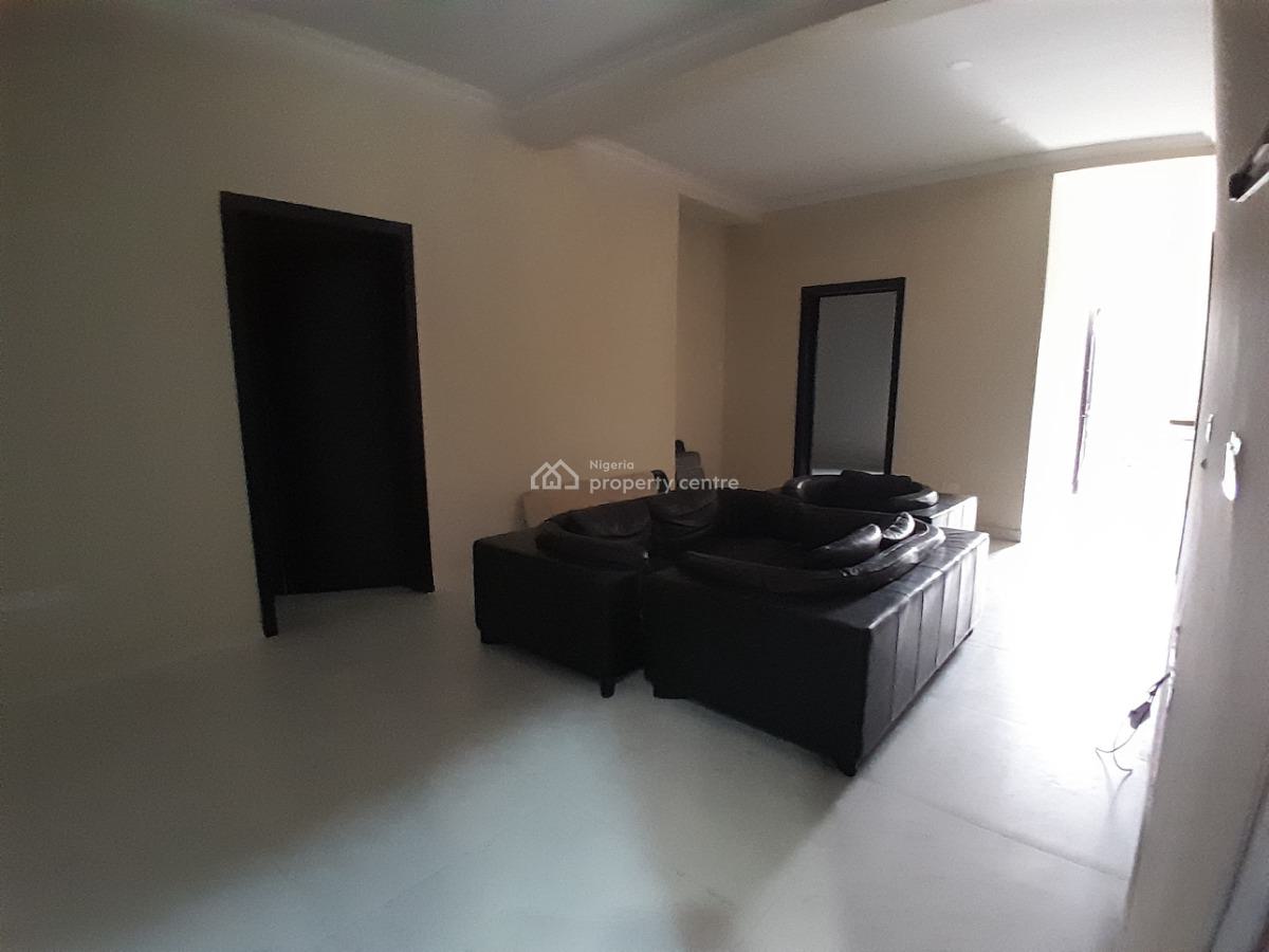 2 Bedroom Flat, Ilasan New Road, Ikate, Lekki, Lagos, Flat / Apartment for Sale