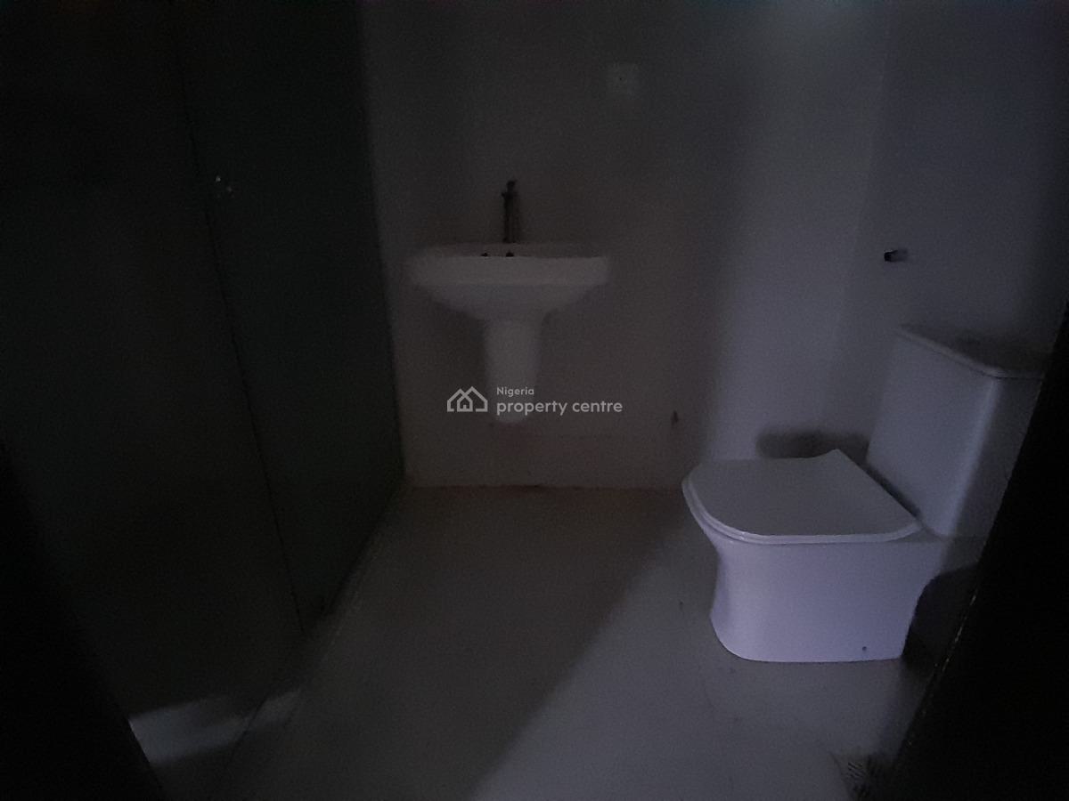 2 Bedroom Flat, Ilasan New Road, Ikate, Lekki, Lagos, Flat / Apartment for Sale