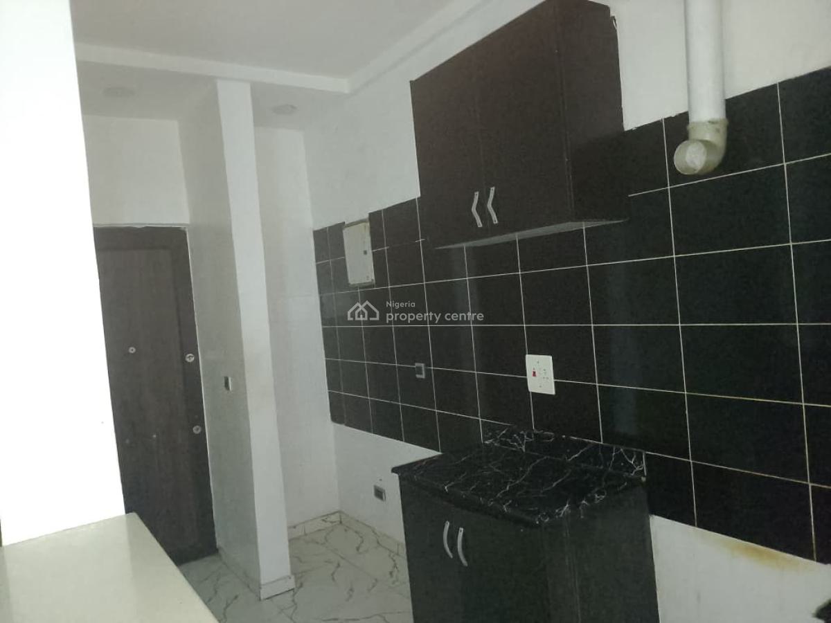 Spacious and Well Maintained Two Bedroom Flat, 18, Ayo Adeleye Street, Ilasan, Lekki, Lagos, Flat / Apartment for Rent