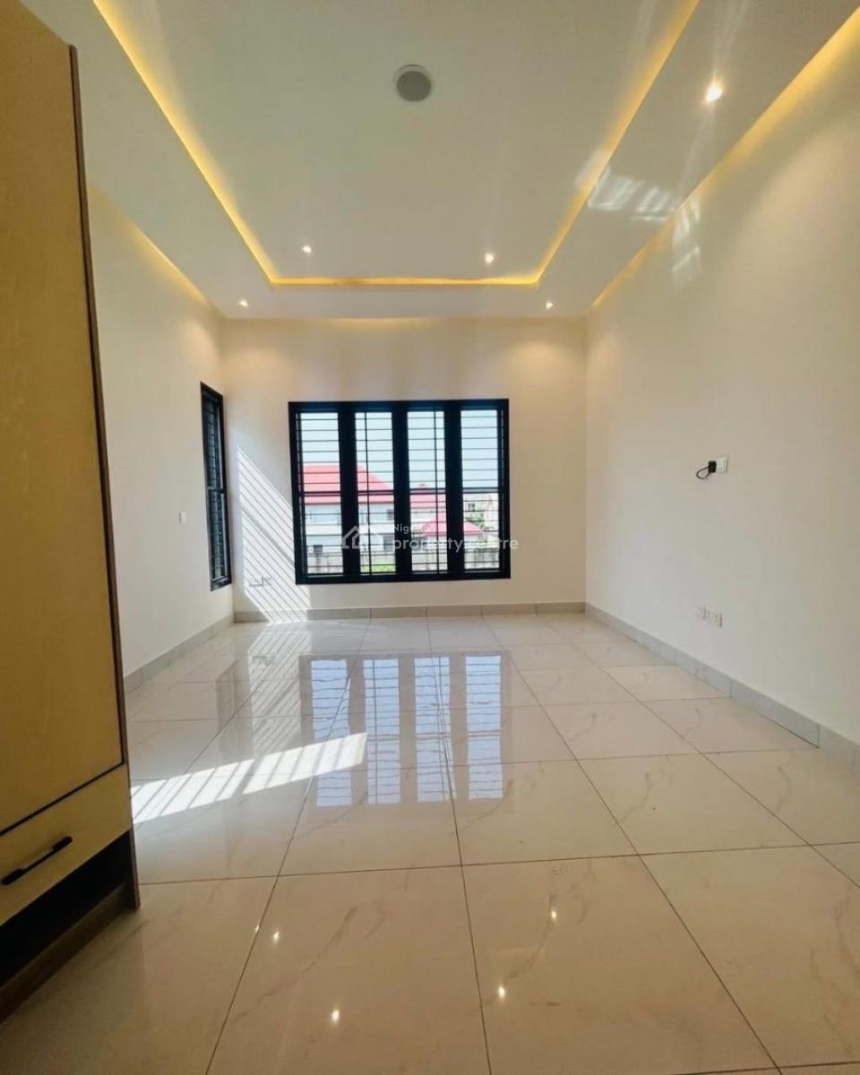 Luxury 2 Bedroom Apartment., Surulere, Lagos, Flat / Apartment for Sale