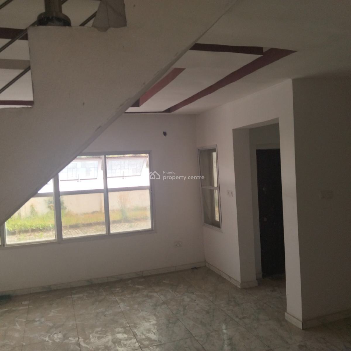 an Investment Opportunity 3 Bedrooms Terrace Houses, Orchid Estate, Lafiaji, Lekki, Lagos, House for Sale