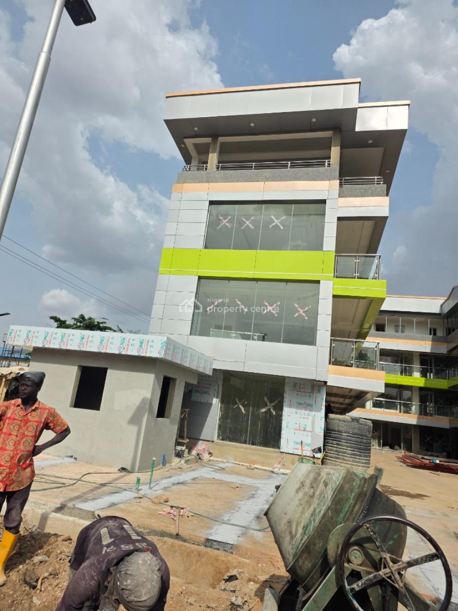 Shopping Mall with High Quality Finishing, 69 Road, Gwarinpa, Abuja, Plaza / Complex / Mall for Sale