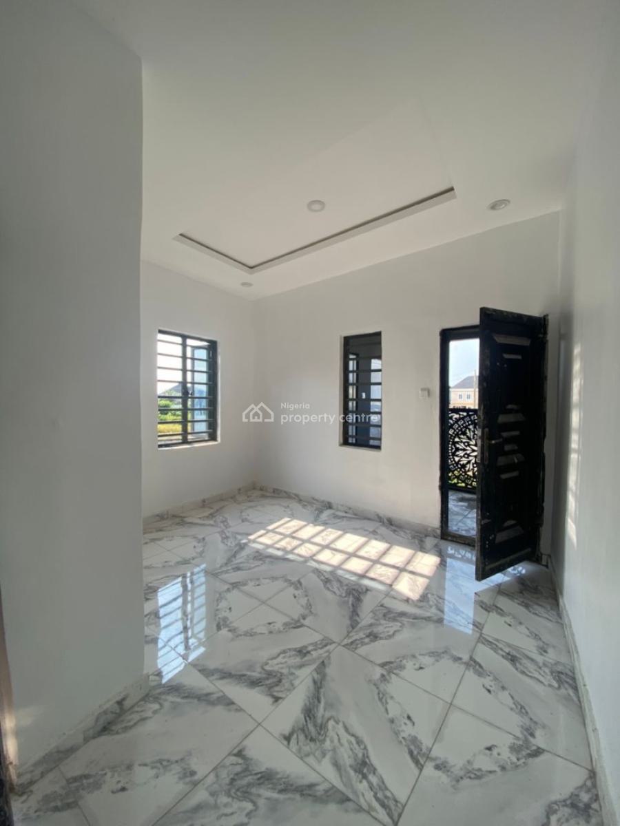Newly Built  Upstairs and Downstairs, Via Thera Annex, Sangotedo, Ogombo, Ajah, Lagos, Mini Flat (room and Parlour) for Rent